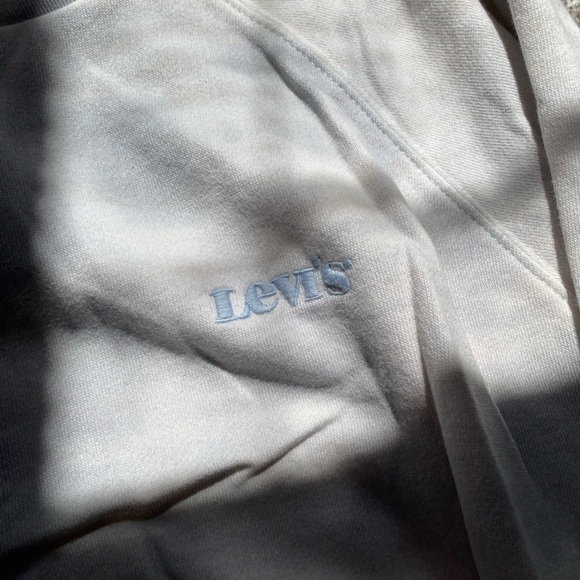 NWOT Levi crewneck tie dye - Picture 2 of 4